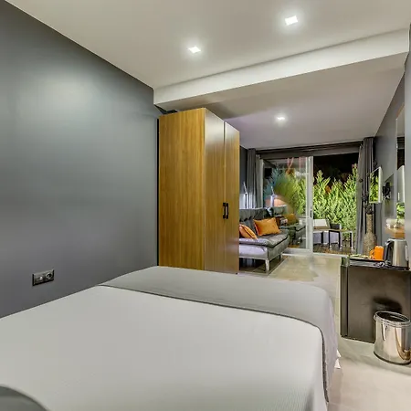 Galano Hotel 2*